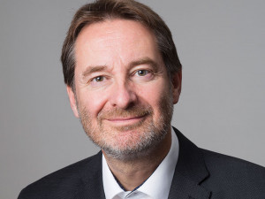 Ralf Matthes 943 v2 4 3 Ralf Matthes 943 v2 4 3